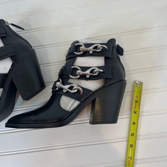 NWT Rebecca Minkoff Black Leather Seavie Cutout Dog Clip Bootie Strappy Heel 9.5 - Picture 4 of 7